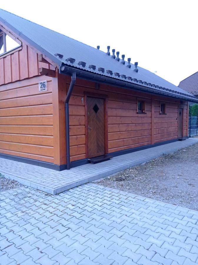 Apartamentydvorskie Nowy Sącz Exteriör bild