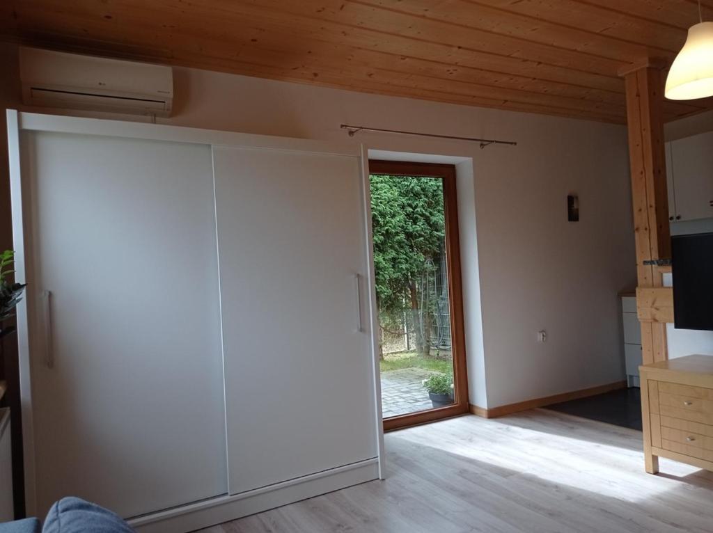Apartamentydvorskie Nowy Sącz Exteriör bild