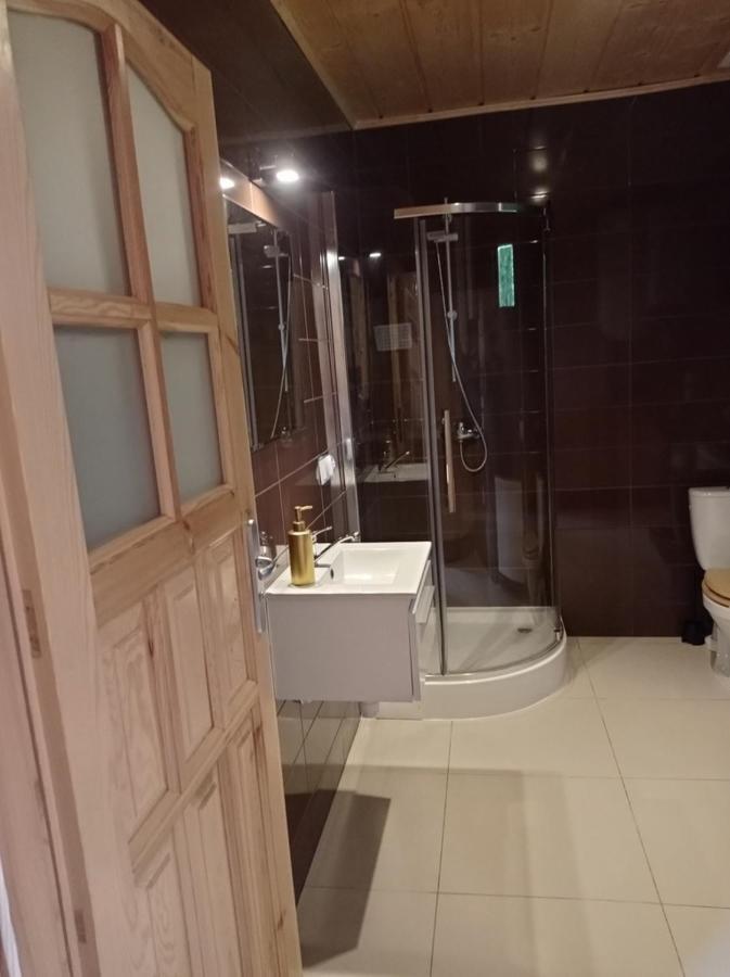 Apartamentydvorskie Nowy Sącz Exteriör bild