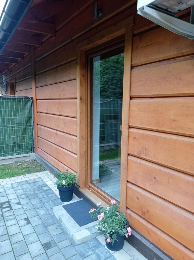 Apartamentydvorskie Nowy Sącz Exteriör bild