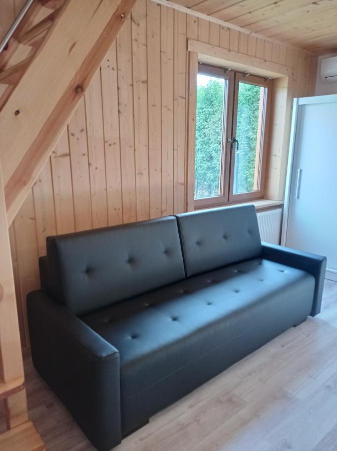 Apartamentydvorskie Nowy Sącz Exteriör bild